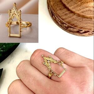 2/$30🌵 Gold Tone Cathedral Ring Window Victorian Vtg Style Size 7 7.5 8  NEW